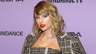 Taylor Swift and Brittany Mahomes Have Fun Girls Night Out: Photos