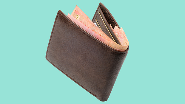 This Airtag wallet is 36% off and makes a great Christmas gift for a friend
