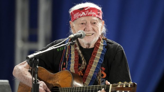 Willie Nelson’s Kids: Everything to Know About the Country Star’s 8 Children