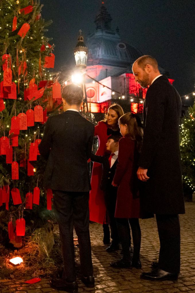 The Prince and Princess of Wales and their Children At the ‘Together At Christmas’ Carol Service