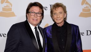 Barry Manilow’s Husband: Get to Know Garry Kief & Learn About His Past Marriage