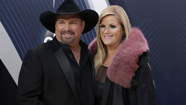 Garth Brooks, Trisha Yearwood Send Each Other Same Anniversary Message ...