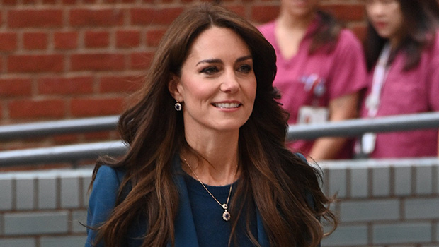 Kate Middleton Rocks Navy Blue Pantsuit During Hospital Visit: Photos