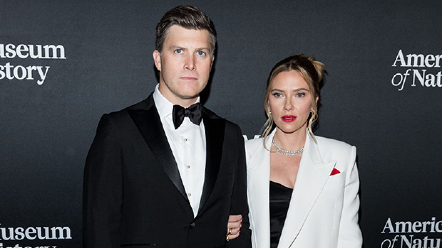 Scarlett Johansson Wears White Coat for Date Night Out With Colin Jost ...