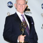 tom-smothers-celeb-deaths-gallery-ss-jpg