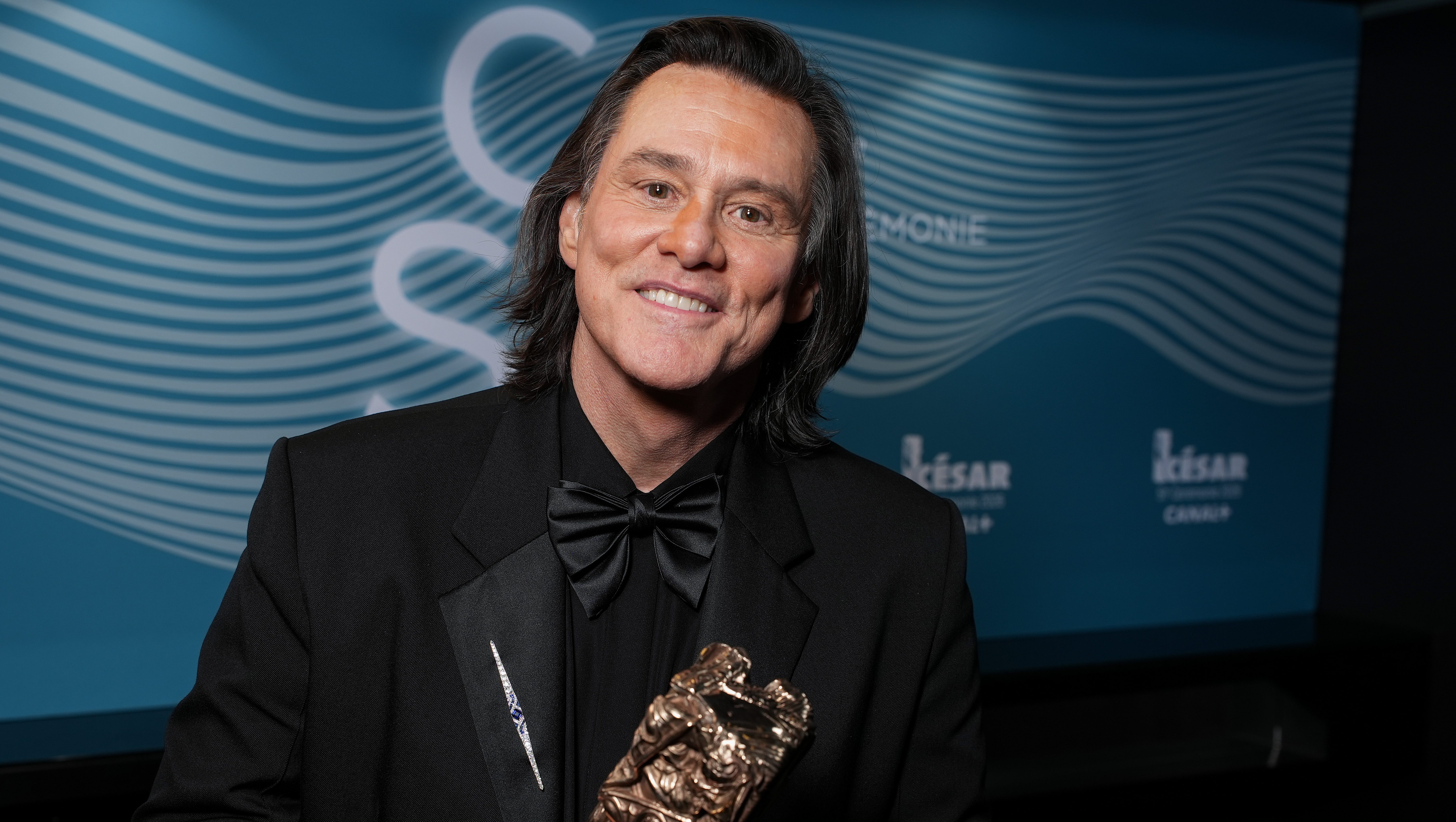 Jim Carrey Then & Now: Photos of the Comedian & Actor’s Transformation