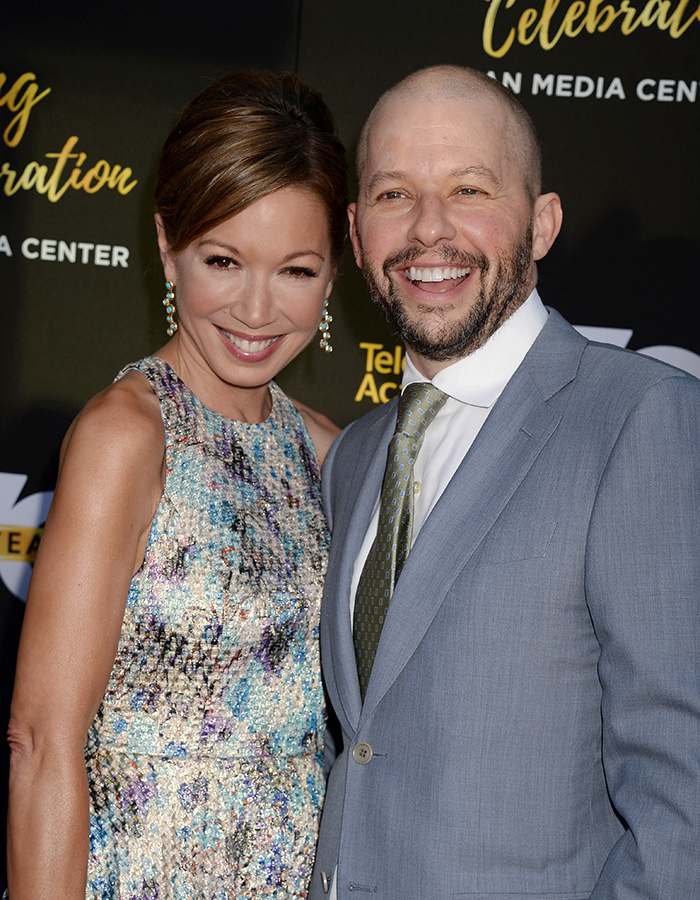 Lisa Joyner and Jon Cryer