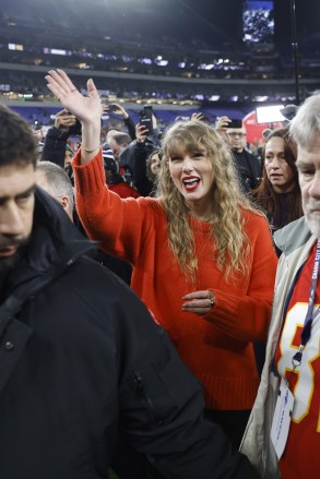 Taylor Swift pictured on the field after the Kansas City Chiefs defeated the Baltimore Ravens in the AFC Championship game at M&T Bank Stadium in Baltimore, MD. Photo/ Mike Buscher / Cal Sport Media
NFL Chiefs vs Ravens, Baltimore, USA - 28 Jan 2024