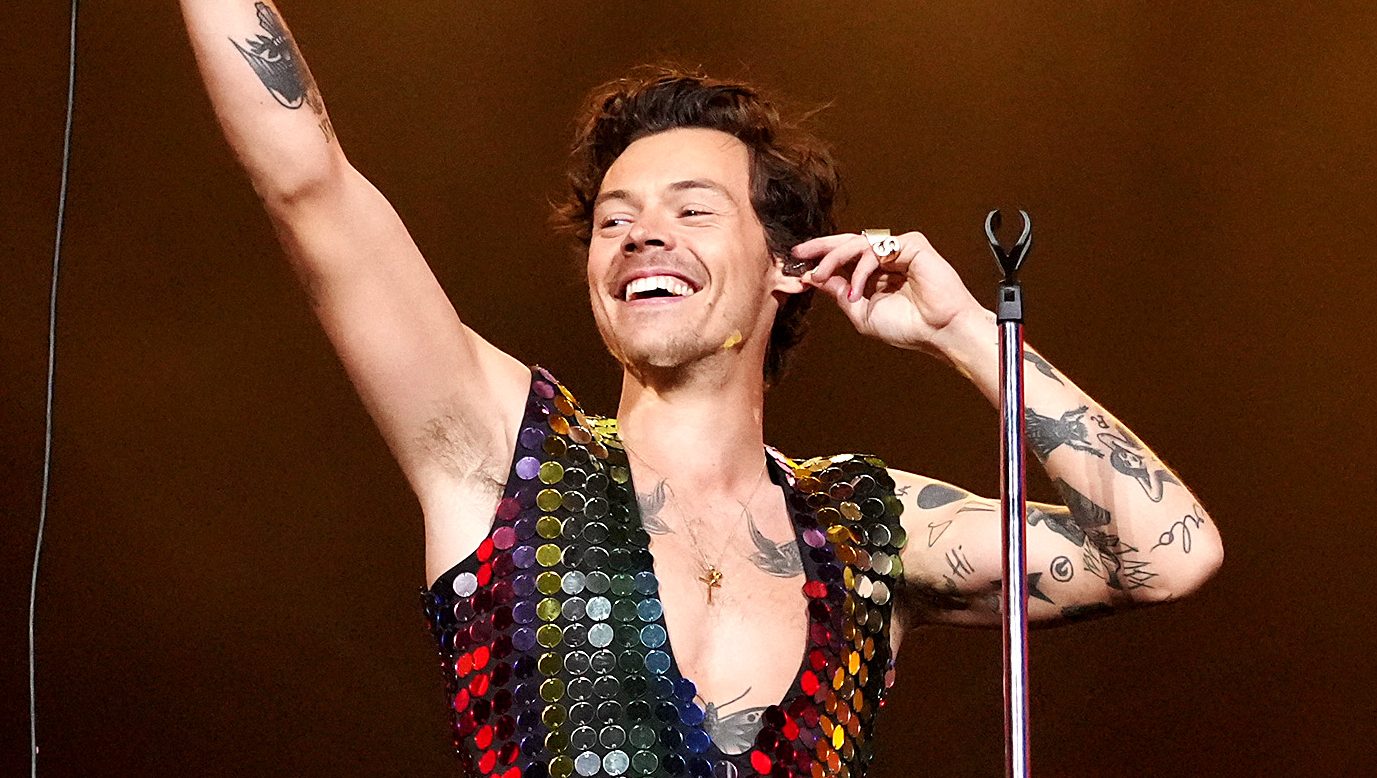 Harry Styles Then & Now: Photos From His One Direction Days to Now Harry Styles Then & Now: Photos From His One Direction Days to Now