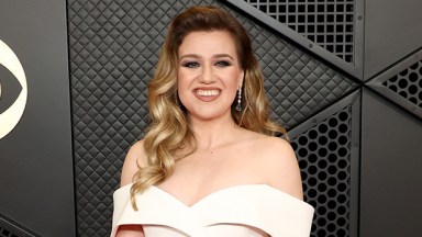Kelly Clarkson Grammys 2024