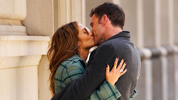 Ben Affleck & Jennifer Lopez Passionately Make Out in L.A. Amid Her Documentary Release: Photos