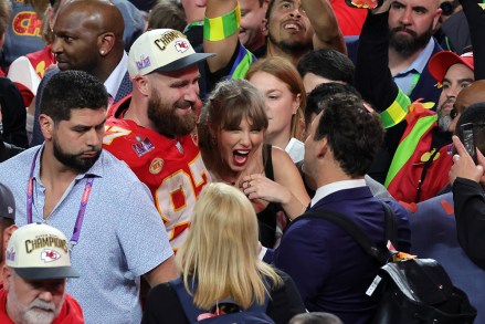 LAS VEGAS, NEVADA - FEBRUARY 11: Travis Kelce #87 of the Kansas City Chiefs celebrates with Taylor Swift after defeating the San Francisco 49ers 25-22 in overtime during Super Bowl LVIII at Allegiant Stadium on February 11, 2024 in Las Vegas, Nevada (Photo by Ethan Miller/Getty Images)