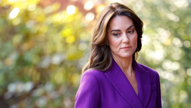 Kate Middleton’s Mother’s Day Photo Gets ‘Altered’ Instagram Label – Hollywood Life
