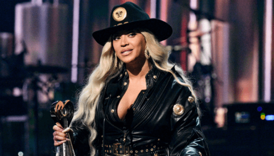 Beyonce accepting the Innovator Award at the 2024 iHeartRadio Awards