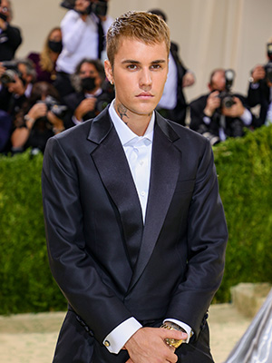 Why Justin Bieber Reportedly Cried in Social Media Photos