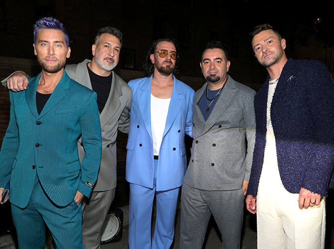 The participants of NSYNC pose for a image together