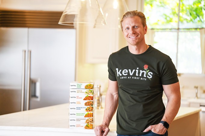 Sean-Lowe-x-Kevins-Natural-Foods-Wide-Stacked-Boxes