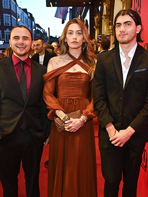 Prince Jackson, Paris Jackson and Bigi Jackson aka Blanket Jackson