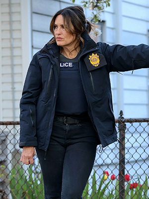 Mariska Hargitay on the set of Law and Order