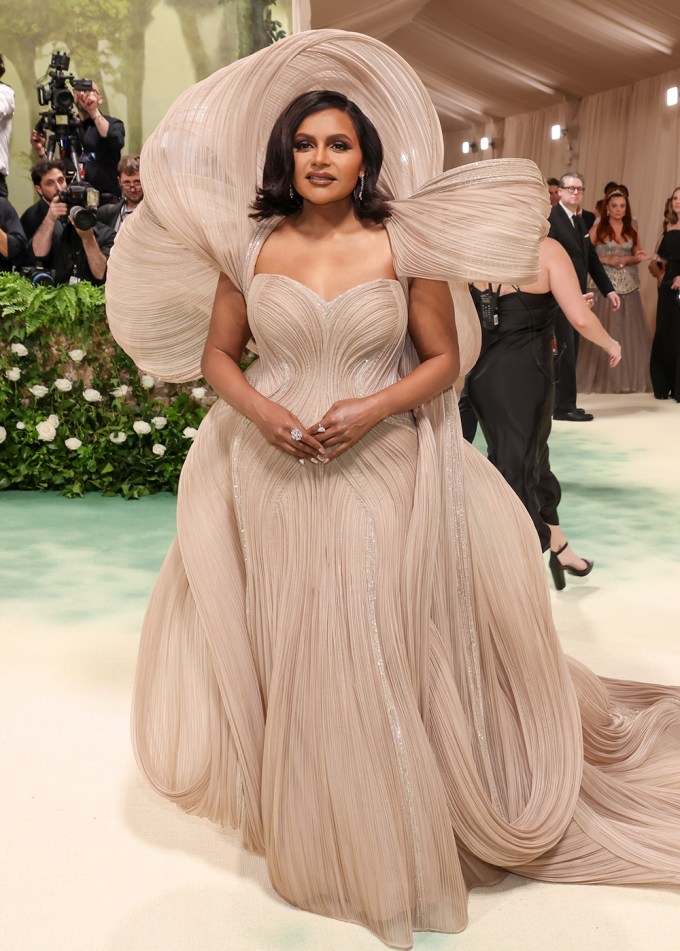 Met Gala 2024 Best Dressed: Photos of Celebrity Outfits9
