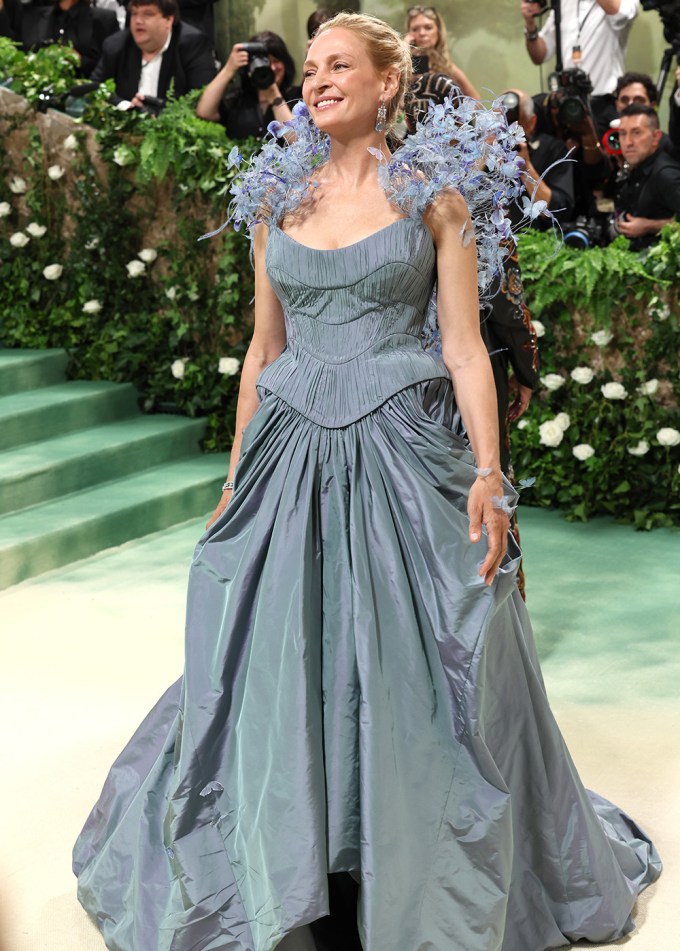 Met Gala Red Carpet 2024: Photos of Celebrity Arrivals29