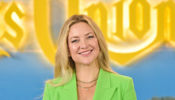 : Kate Hudson attends the "Puñales Por La Espalda: El Misterio De Glass Onion" Madrid Photocall at Hotel Rosewood Villa Magna on October 19, 2022 in Madrid, Spain. (Photo by Juan Naharro Gimenez/Getty Images for Netflix)