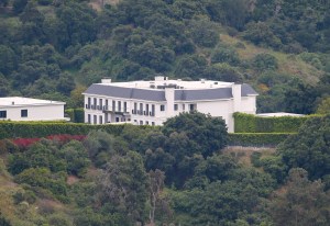 LOS ANGELES, CA – JUNE 07: Ben Affleck and Jennifer Lopez's reported new home in Beverly Hills was photographed on June 7, 2023 in Los Angeles, California. (Photo by thecelebrityfinder/Bauer-Griffin/GC Images)