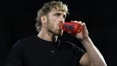 MANCHESTER, ENGLAND - OCTOBER 11: Logan Paul warms up during the Prime Card Public Workout for KSI v Tommy Fury on October 11, 2023 in Manchester, England. (Photo by Ben Roberts Photo/Getty Images)