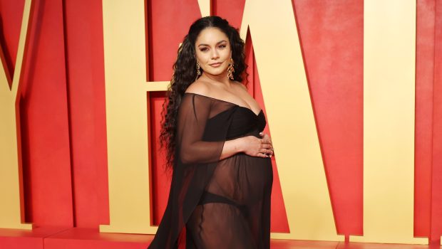 Vanessa Hudgensattends the 2024 Vanity Fair Oscar Party