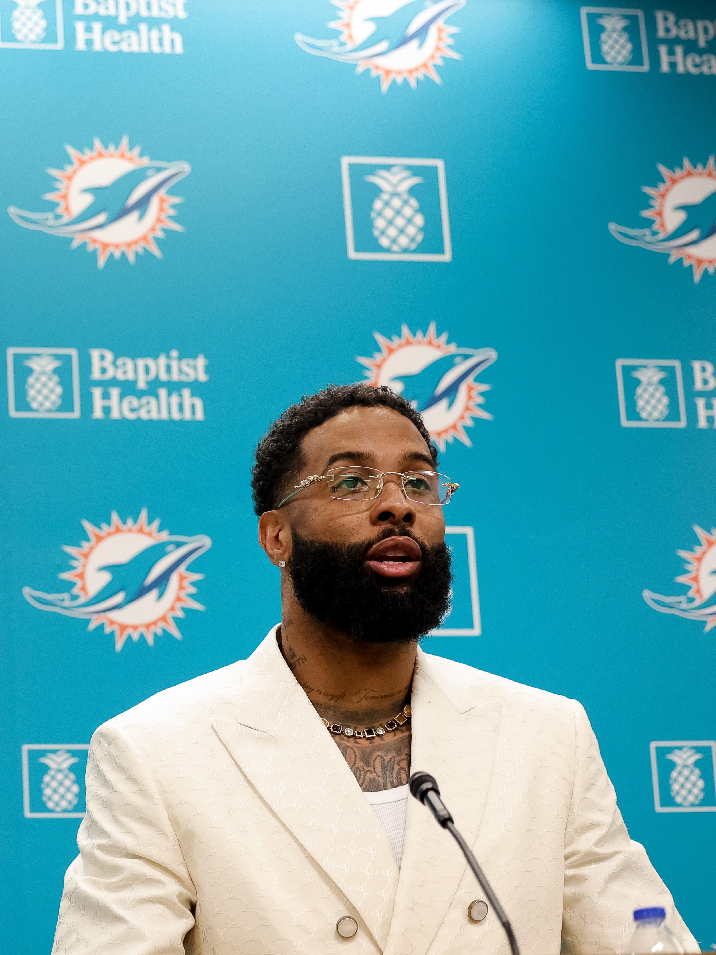 MIAMI GARDENS, FLORIDA - MAY 15: Odell Beckham Jr. speaks during a press conference on May 15, 2024 in Miami Gardens, Florida.  (Photo by Carmen Mandato/Getty Images)