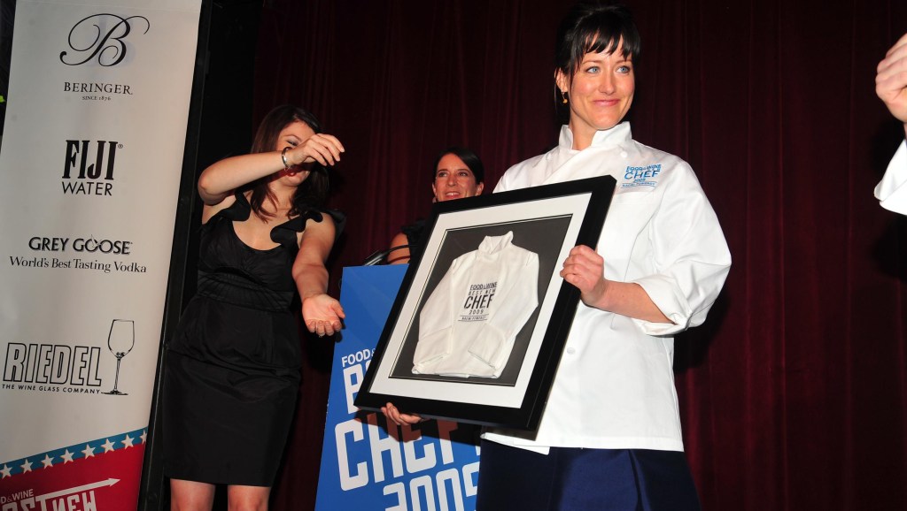 APRIL 1: (L-R) Gail Simmons, Chrsitina Grdovic and Naomi Pomeroy attend FOOD & WINE Magazine's 2009 Best New Chefs Awards at City Winery NYC on April 1, 2009. (Photo by CHANCE YEH /Patrick McMullan via Getty Images)