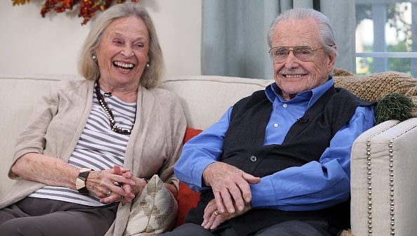 UNIVERSAL CITY, CA - OCTOBER 25:  Actress Bonnie Bartlett (L) and husband actor William Daniels visit Hallmark's "Home & Family" at Universal Studios Hollywood on October 25, 2017 in Universal City, California.  (Photo by David Livingston/Getty Images)