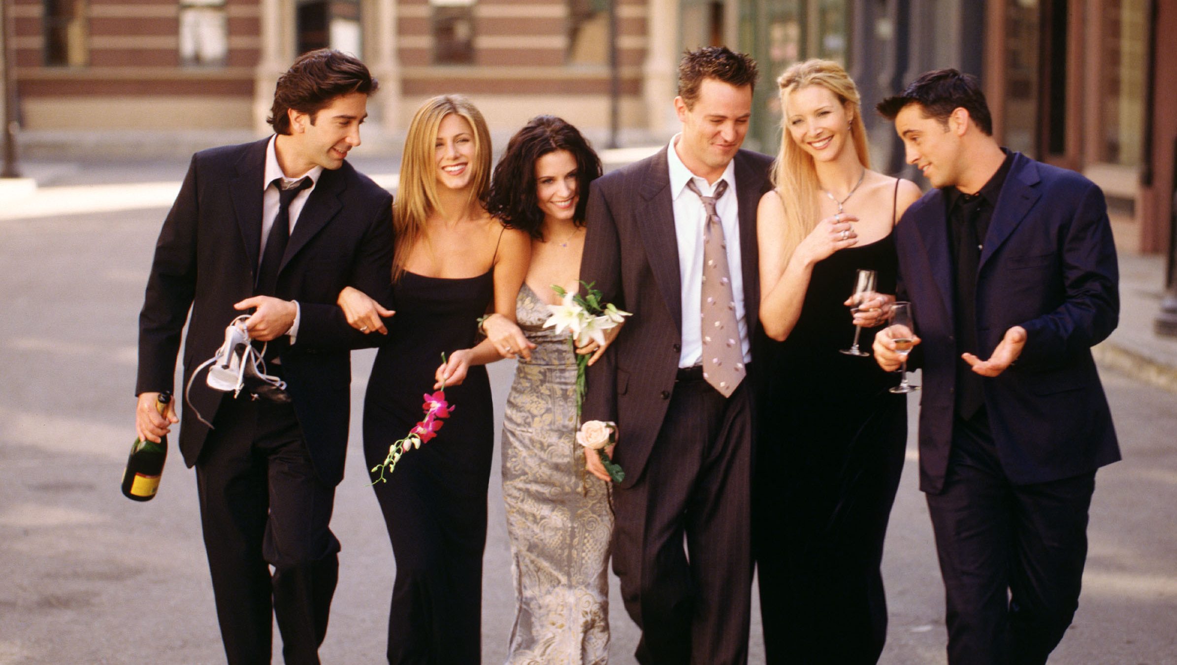 'Friends' Cast Then & Now: Photos of Matthew LeBlanc, Jennifer Aniston & More