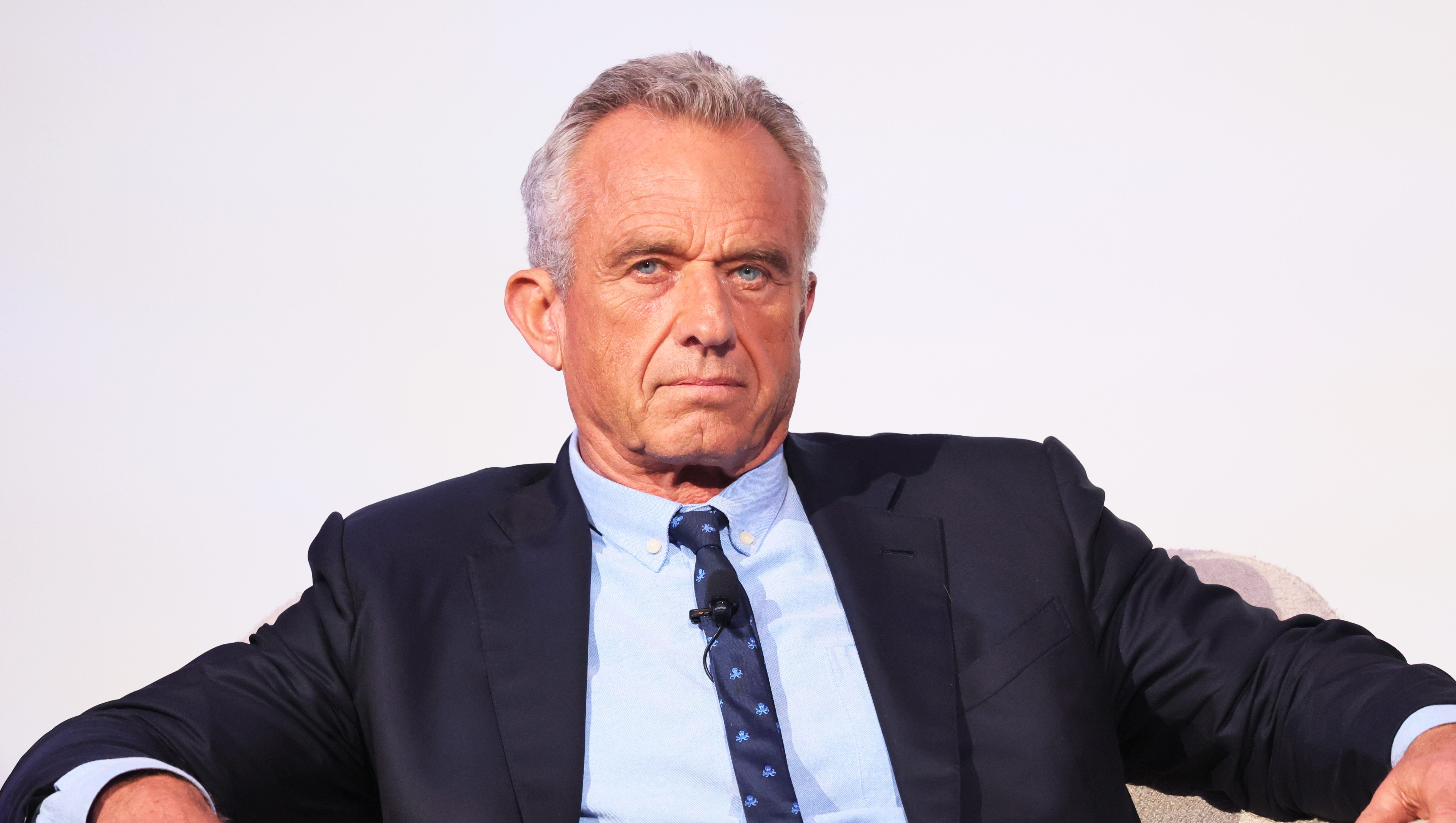 Robert F. Kennedy Jr. Endorses Donald Trump & Suspends Presidential Race