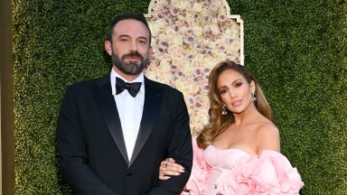 Ben Affleck and Jennifer Lopez at the 81st Golden Globe Awards