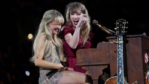 SYDNEY, AUSTRALIA - FEBRUARY 23: EDITORIAL USE ONLY. NO BOOK COVERS Taylor Swift performs with Sabrina Carpenter at Accor Stadium on February 23, 2024 in Sydney, Australia. (Photo by Don Arnold/TAS24/Getty Images for TAS Rights Management)