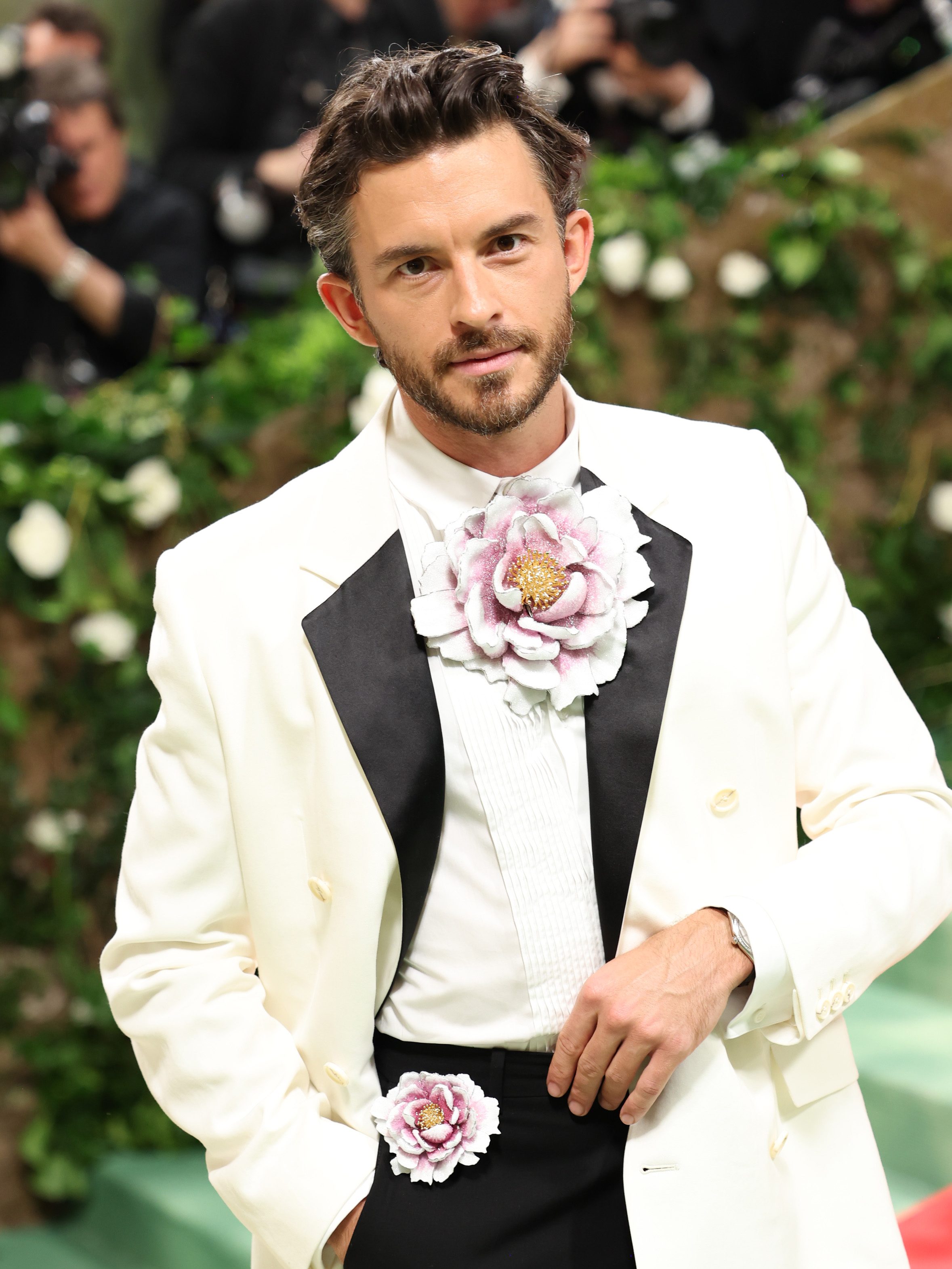 Jonathan Bailey attends The 2024 Met Gala