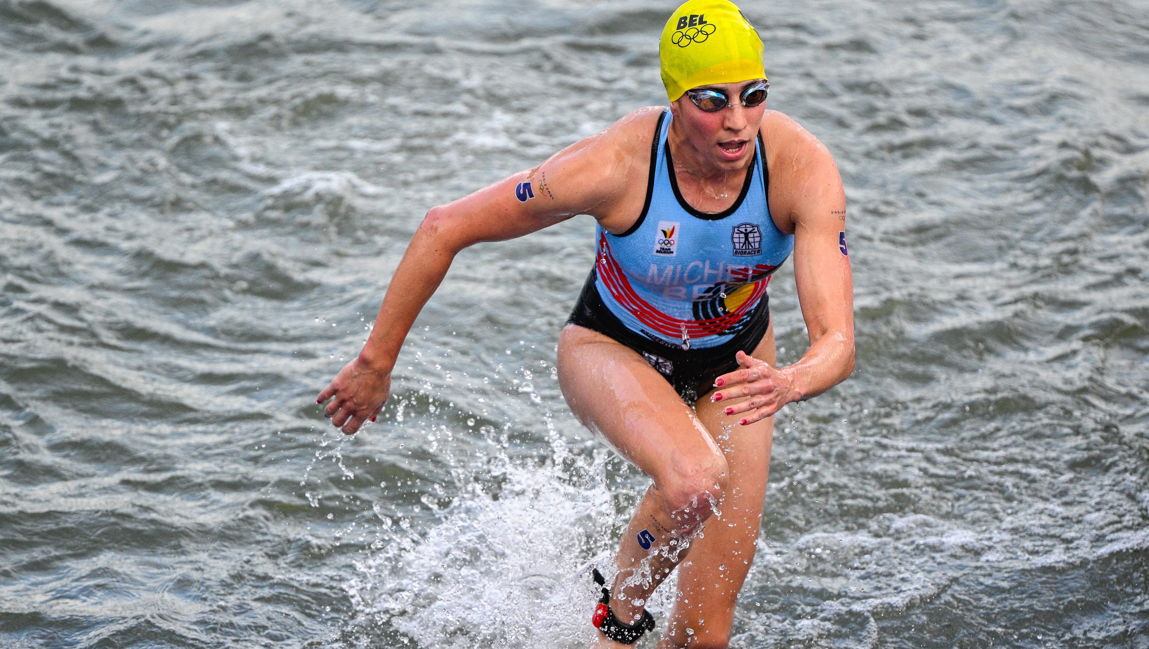 België trekt zich terug uit de triatlon nadat atleten ziek zijn geworden in de Seine – Hollywood Life