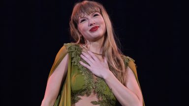 MUNICH, GERMANY - JULY 27: EDITORIAL USE ONLY. NO BOOK COVERS. Taylor Swift performs onstage during "Taylor Swift | The Eras Tour" at Olympiastadion on July 27, 2024 in Munich, Germany. (Photo by Thomas Niedermueller/TAS24/Getty Images  for TAS Rights Management )