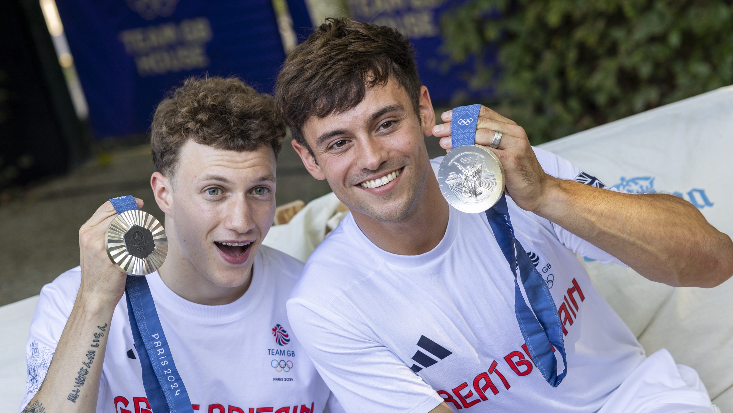 Tom Daley Shows Off His Knitted Olympic Sweater, Completed After Winning Silver Medal