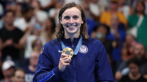 NANTERRE, FRANCE - AUGUST 03: Gold Medalist Katie Ledecky of Team United States poses on the podium during the Swimming medal ceremony after the Women's 800m Freestyle Final on day eight of the Olympic Games Paris 2024 at Paris La Defense Arena on August 03, 2024 in Nanterre, France. (Photo by Quinn Rooney/Getty Images)