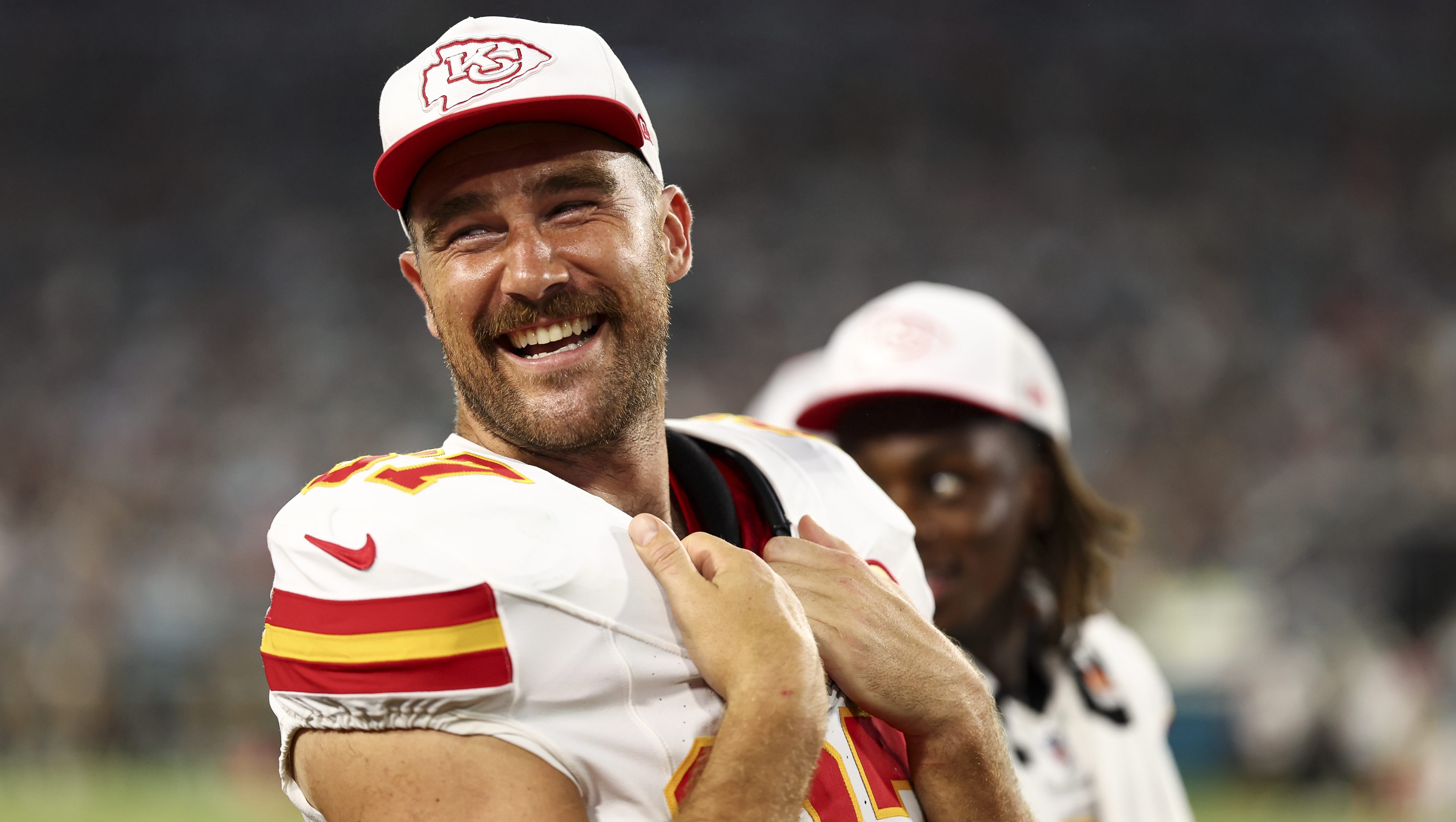 Does Travis Kelce Appear in Swift’s ‘I Can Do It With a Broken Heart’ Music Video?