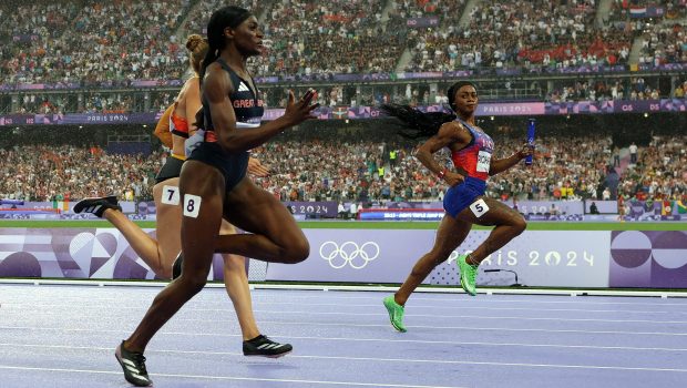 PARIS, FRANCE - AUGUST 09: Sha'carri Richardson looks across to Daryll Neita of Team Great Britain before she accelerates to the line to win the Women's 4 x 100m Relay Final for the USA on day fourteen of the Olympic Games Paris 2024 at Stade de France on August 09, 2024 in Paris, France. (Photo by Richard Heathcote/Getty Images)