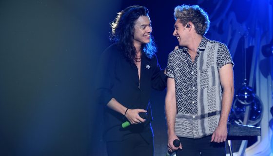 LOS ANGELES, CA - DECEMBER 04:  Recording artists Harry Styles (L) and Niall Horan of One Direction perform onstage during 102.7 KIIS FMs Jingle Ball 2015 Presented by Capital One at STAPLES CENTER on December 4, 2015 in Los Angeles, California.  (Photo by Kevin Winter/Getty Images for iHeartMedia)