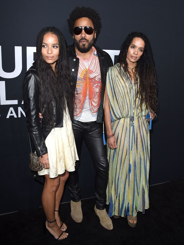 Zoe Kravitz, Lenny Kravitz y Lisa Bonet llegan a SAINT LAURENT 