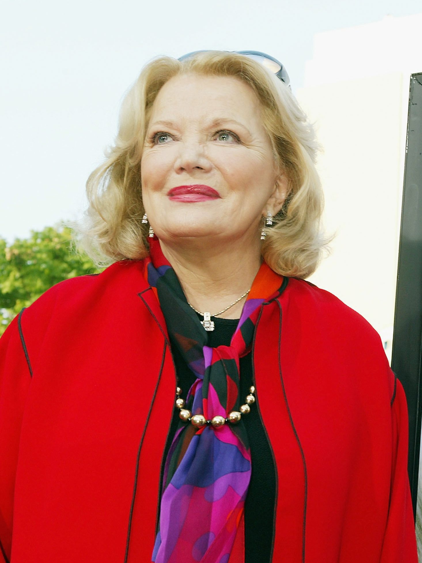 Gena Rowlands arrives at the premiere of New Lines' "The Notebook"