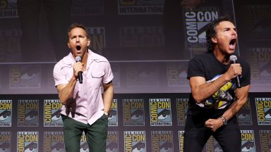 ryan reynolds and shawn levy at comic con