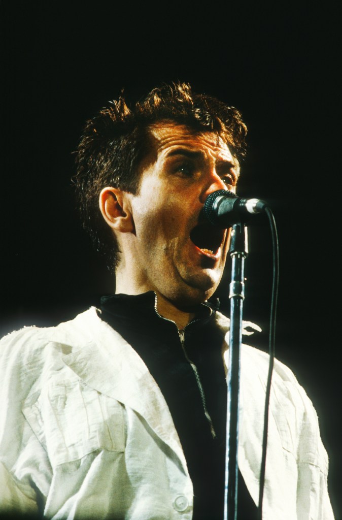 Peter Gabriel, Torhout/Werchter Festival, Werchter, Belgium, 5th June 1987. (Photo by Gie Knaeps/Getty Images)