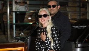 VENICE, ITALY - SEPTEMBER 02: Lady Gaga and Michael Polansky are seen arriving at the Venice's airport during the 81st Venice International Film Festival at  on September 02, 2024 in Venice, Italy. (Photo by Franco Origlia/Getty Images)