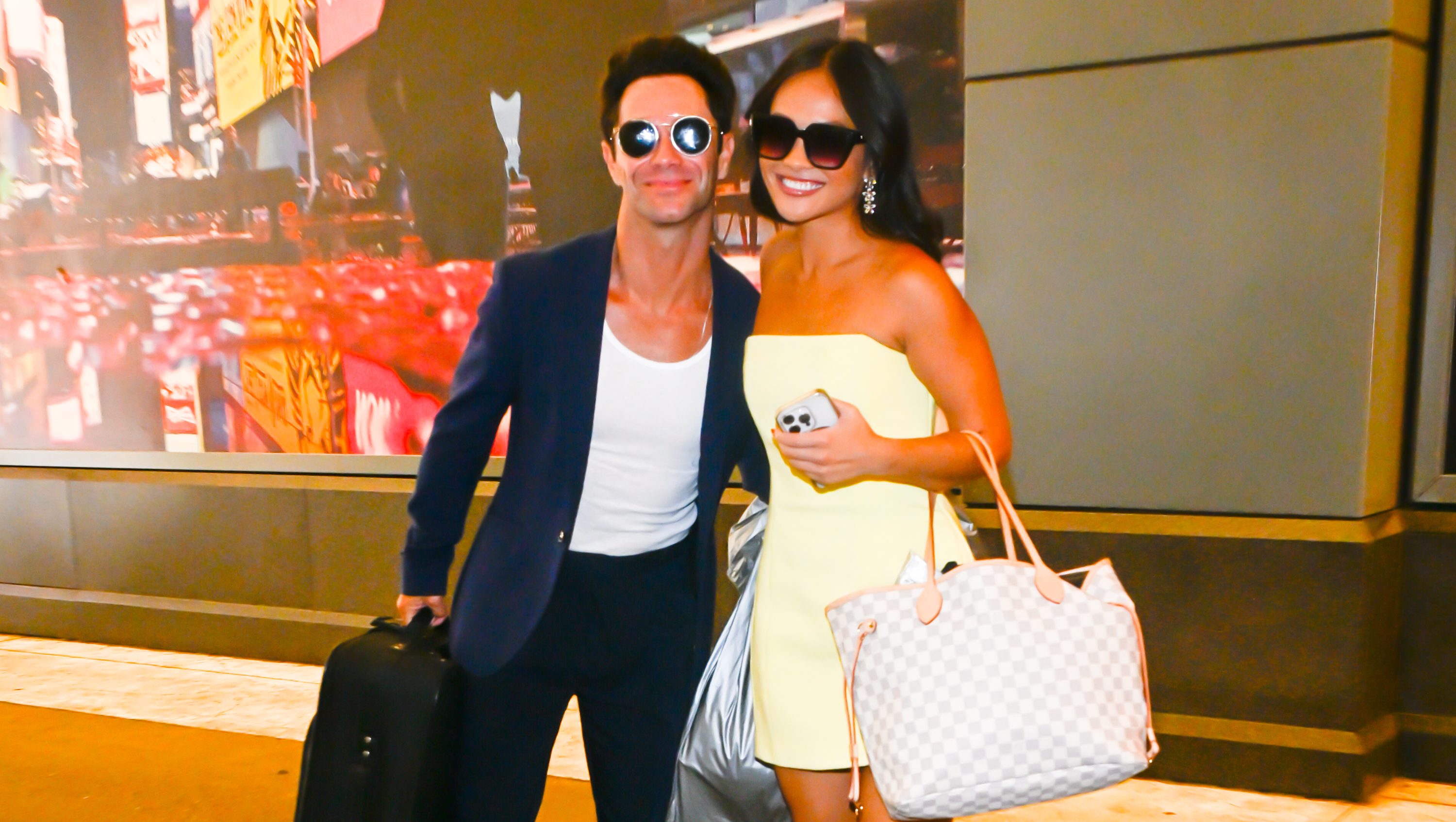 ‘Bachelorette’ Star Jenn Tran Catches Flight for ‘DWTS’ With Sasha Farber After Finale